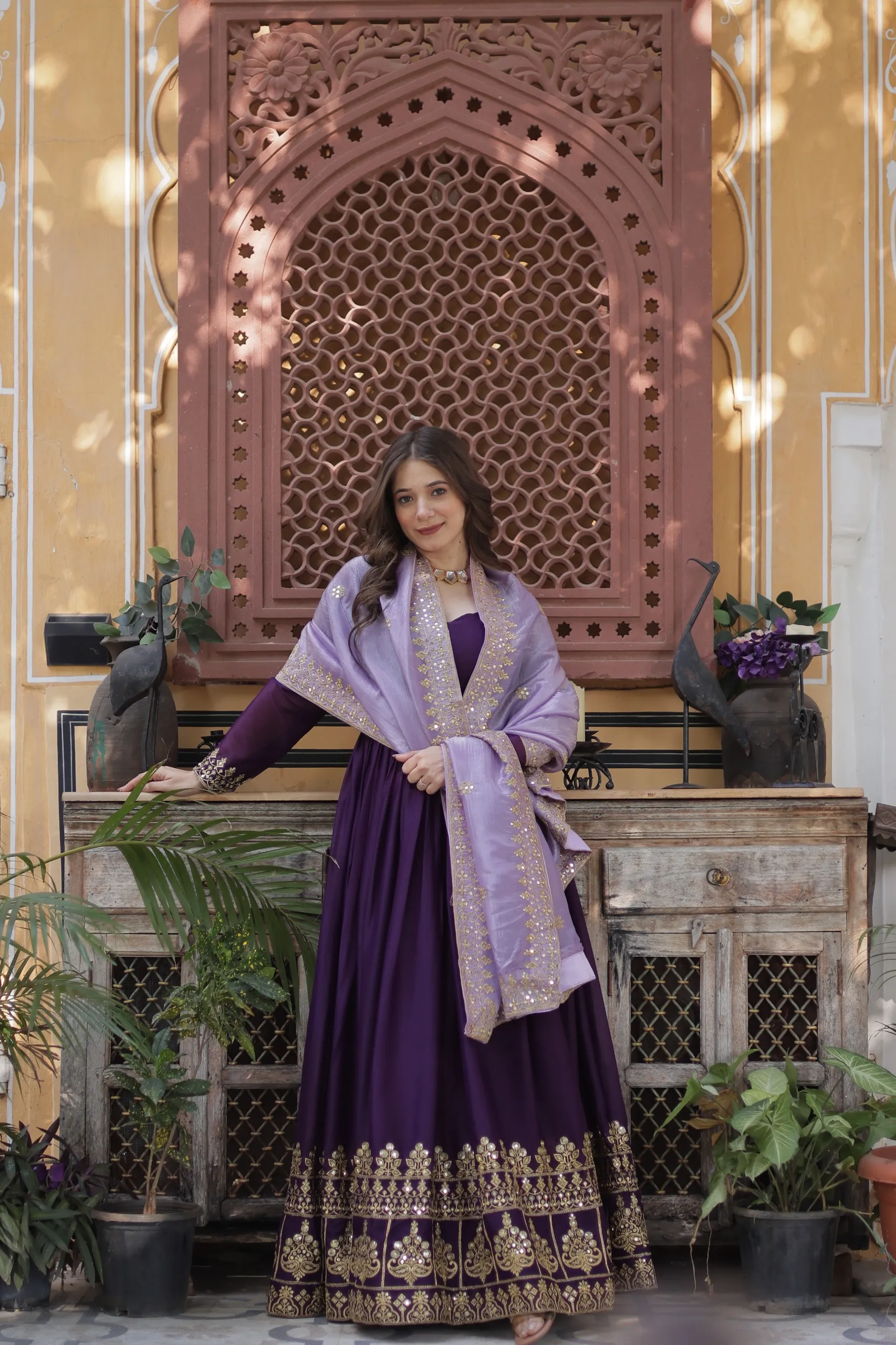 Gown - Image 4 in Surat